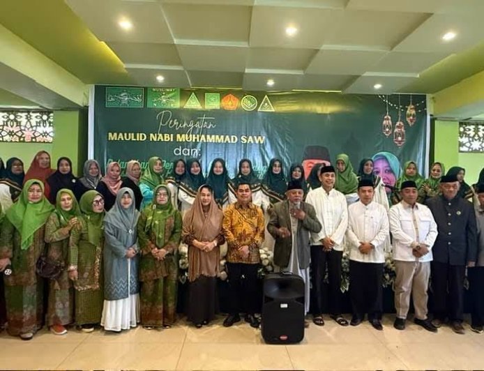 Bupati Hadiri Maulid Akbar dan Pengukuhan MWC Muslimat NU Se-Tana Toraja