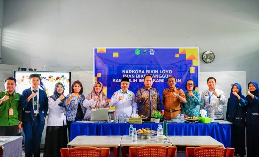 MTsN 1 Tana Toraja Jalani Penilaian Madrasah BERSINAR oleh Tim Penilai dan BNN Tana Toraja