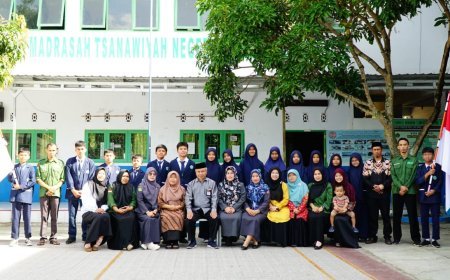 Pelantikan Pengurus OSIM dan ROHIS MTsN 1 Tana Toraja Periode 2025/2026