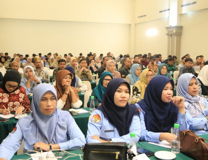 Tingkatkan Level dan Dampak Nyata bagi Lembaga serta Publik, Wakil Humas MTsN 1 Tana Toraja Ikuti Creative Booster Kemenag